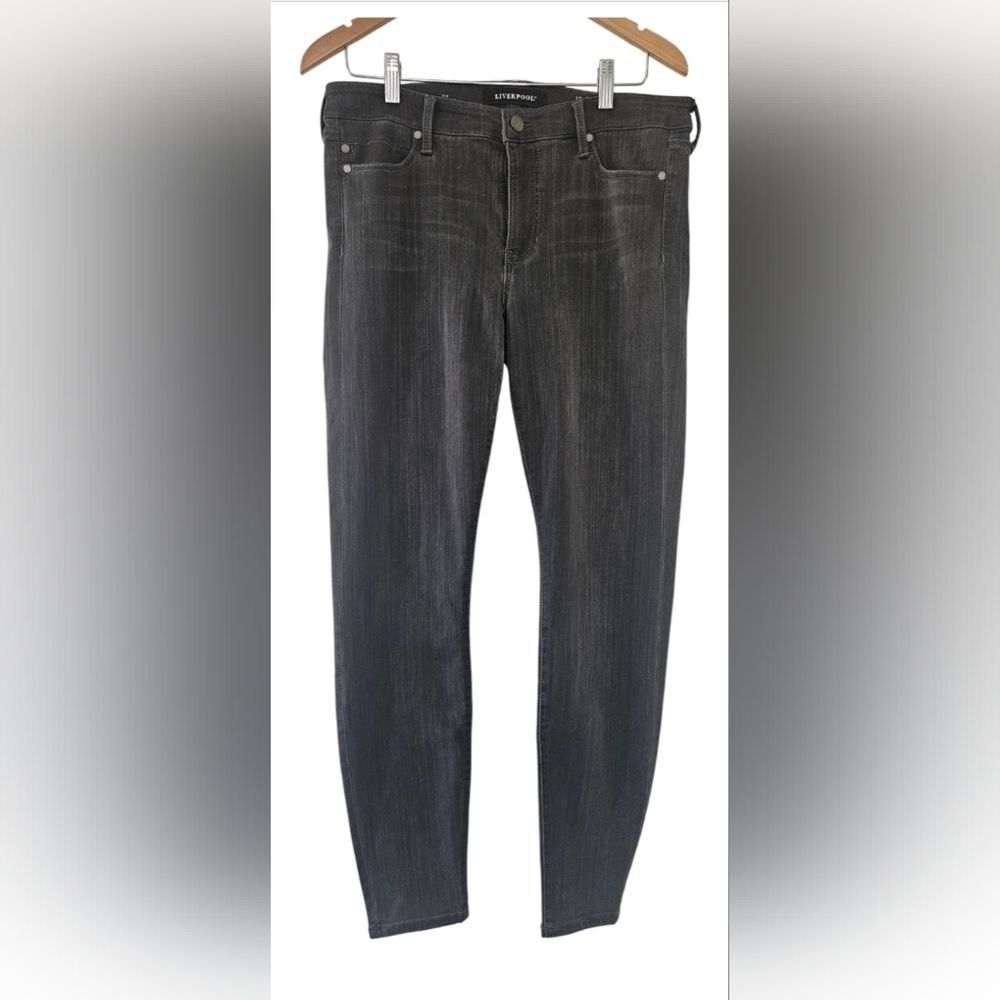 Liverpool Dark Gray Skinny Jeans Size 12/31